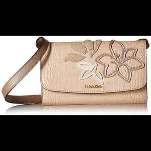 NEW CALVIN KLEIN CROSSBODY BAG